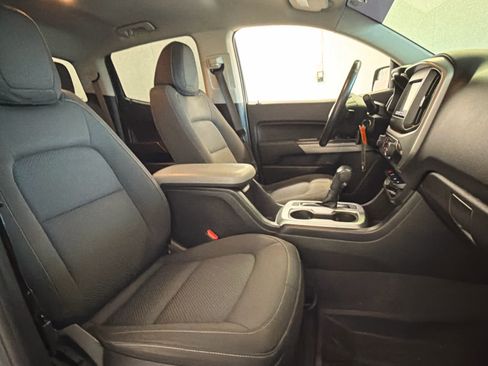Used 2020 Chevrolet Colorado LT RWD image 24