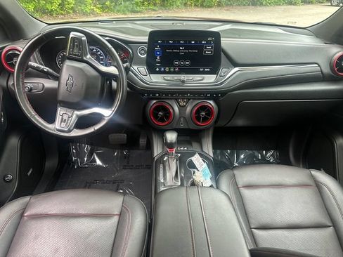 Used 2024 Chevrolet Blazer RS w/ Enhanced Convenience Package FWD image 20