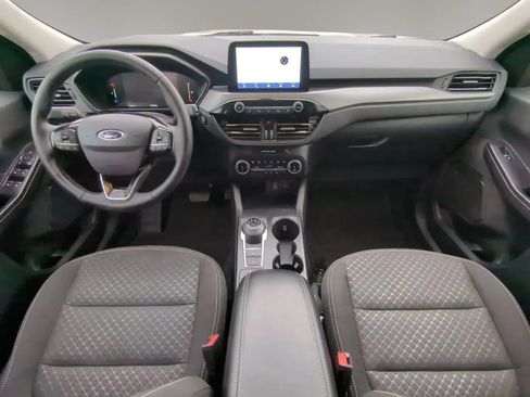 Used 2024 Ford Escape Active AWD/4WD image 21