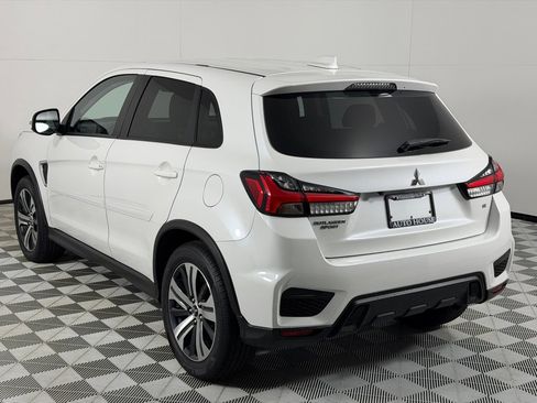 Used 2021 Mitsubishi Outlander Sport SE image 7