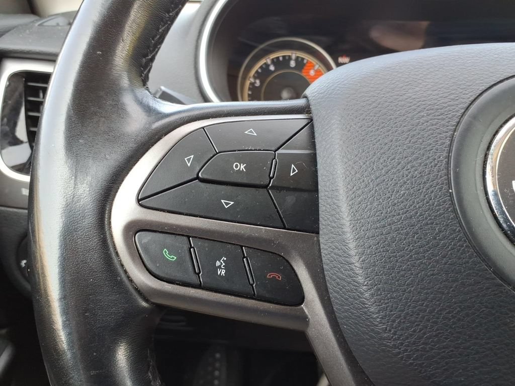 Used 2020 Jeep Cherokee Limited AWD/4WD image 36
