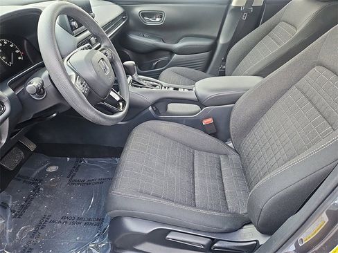 Certified 2024 Honda HR-V LX image 25