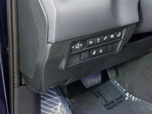 Used 2022 Toyota Tundra Platinum AWD/4WD image 10