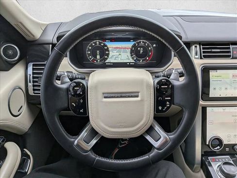 Used 2021 Land Rover Range Rover Autobiography image 9