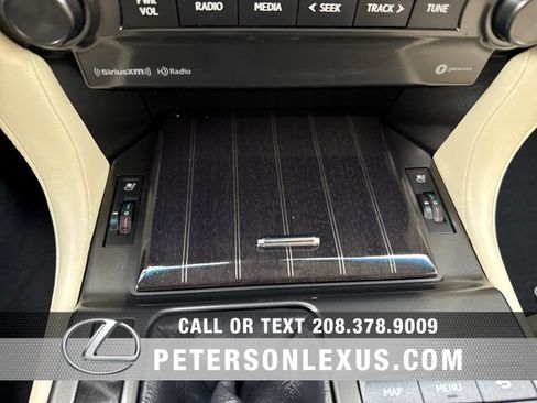 Used 2023 Lexus GX 460 Premium image 14