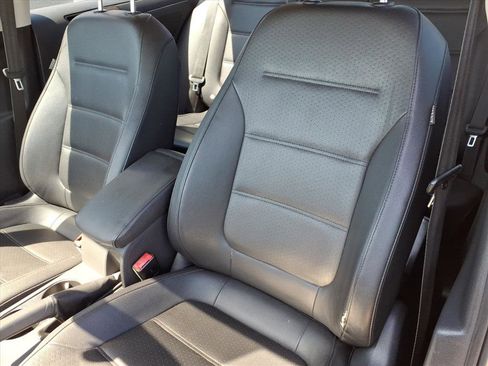 Used 2014 Volkswagen Jetta SE FWD image 18