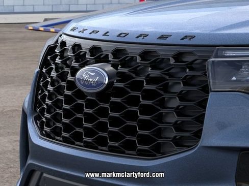 New 2026 Ford Explorer ST-Line AWD/4WD image 17