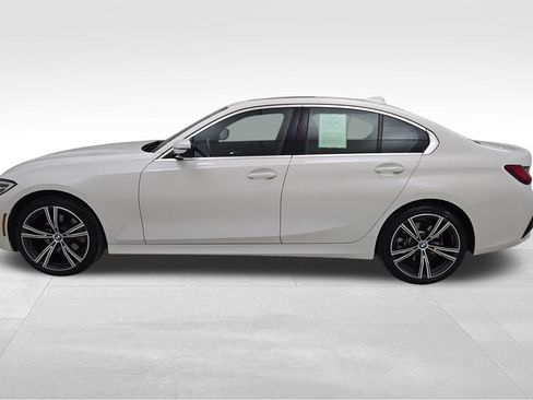 Used 2020 BMW 330i xDrive Sedan w/ Convenience Package AWD/4WD image 7