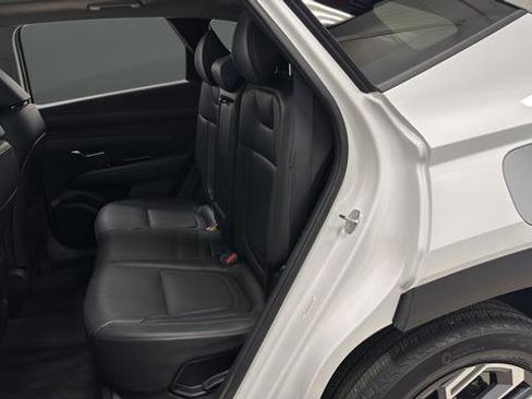 Used 2025 Hyundai Tucson Limited AWD/4WD image 22