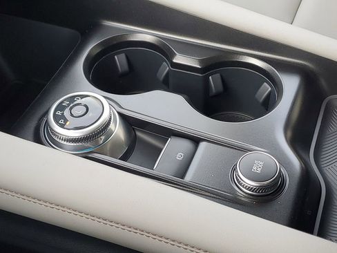 New 2026 Ford Explorer Active w/ Active Comfort Package image 20