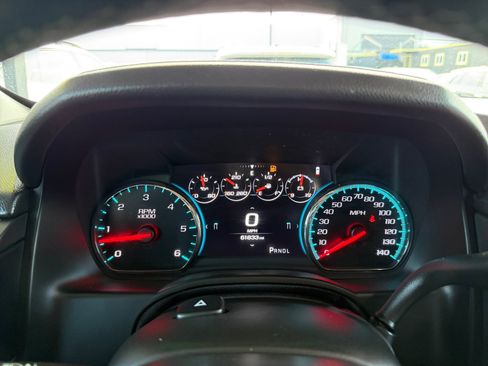 Used 2018 GMC Yukon Denali RWD image 17