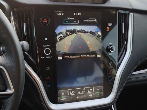 Certified 2025 Subaru Outback Limited image 25