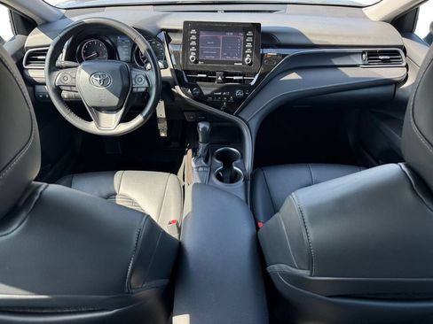 Used 2024 Toyota Camry SE FWD image 10