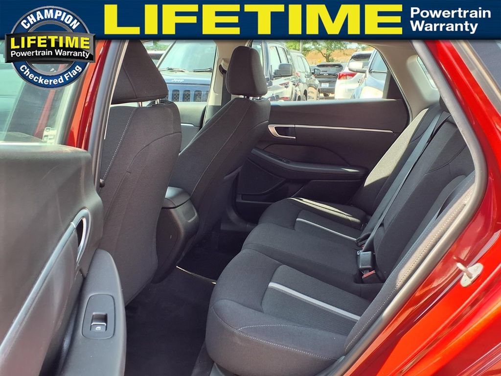 Used 2025 Hyundai Sonata SEL FWD image 10