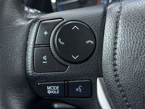 Certified 2017 Toyota Corolla XSE FWD image 26