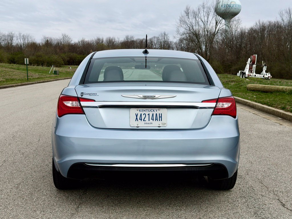Used 2014 Chrysler 200 LX FWD image 32