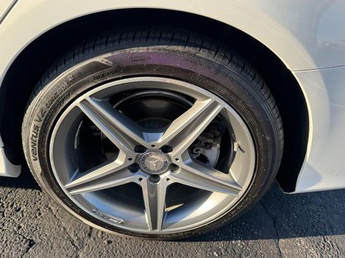 Used 2015 Mercedes-Benz C 300 4MATIC Sedan image 7