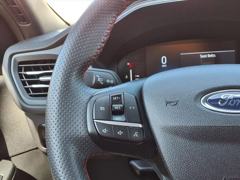 Used 2023 Ford Escape ST-Line FWD image 28