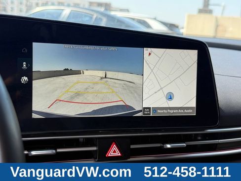 Used 2024 Hyundai Elantra SEL w/ Convenience Package FWD image 16