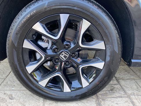 Used 2026 Honda HR-V EX-L image 13