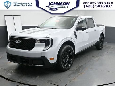 New 2026 Ford Maverick Lariat w/ Black Appearance Package AWD/4WD image 5