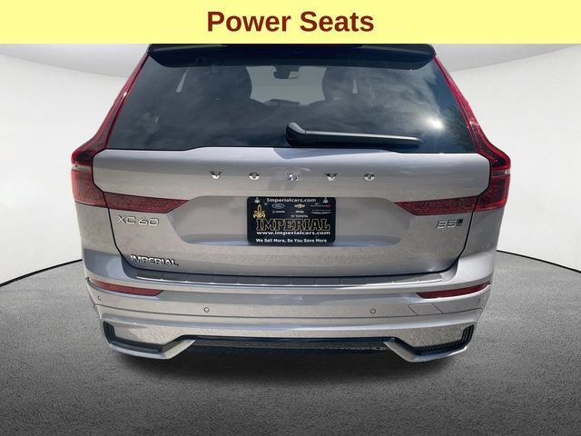 Used 2026 Volvo XC60 B5 Plus AWD/4WD image 11