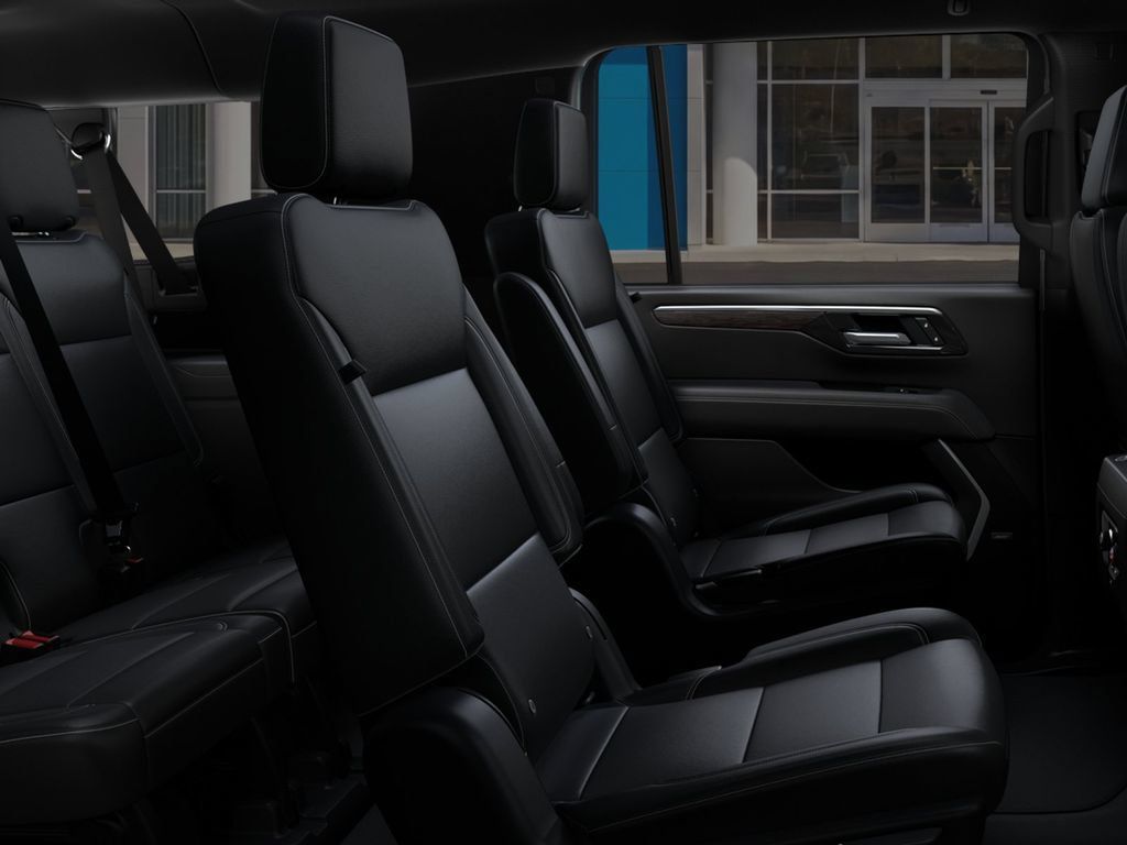 New 2027 Chevrolet Suburban LT w/ Comfort Package RWD image 12