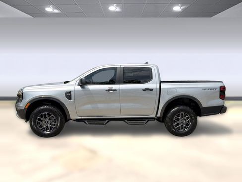 Used 2024 Ford Ranger XLT w/ Equipment Group 301A High RWD image 2
