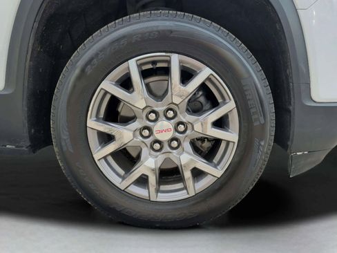 Used 2021 GMC Acadia SLT image 40