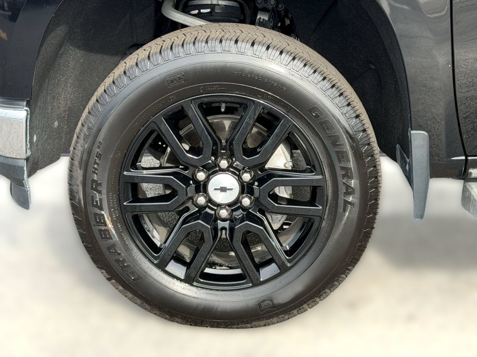 Used 2021 Chevrolet Silverado 1500 LT RWD image 13