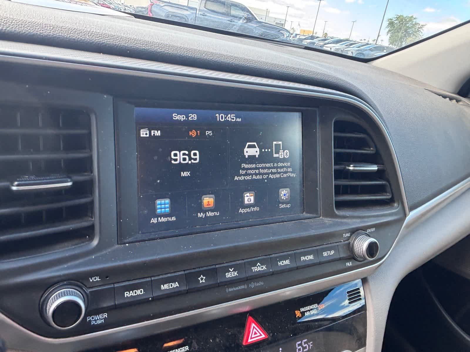 Used 2020 Hyundai Elantra Value Edition FWD image 17