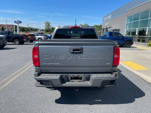 Used 2022 Chevrolet Colorado LT w/ Luxury Package AWD/4WD image 4