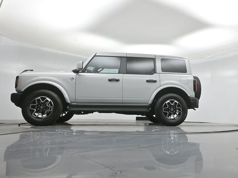 New 2026 Ford Bronco Outer Banks AWD/4WD image 50