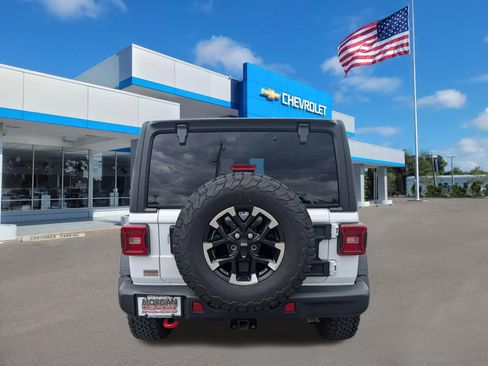 Used 2024 Jeep Wrangler Rubicon w/ Capability Package image 5
