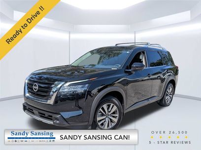 Used 2023 Nissan Pathfinder SL