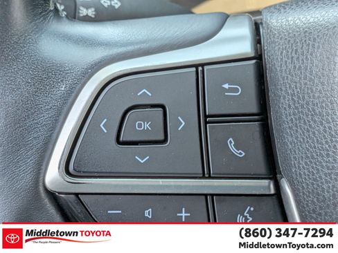 Certified 2024 Toyota Grand Highlander AWD image 19