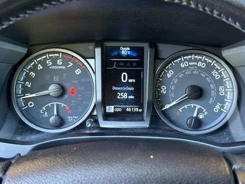 Used 2021 Toyota Tacoma TRD Sport AWD/4WD image 24