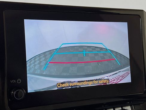 Certified 2023 Toyota Corolla Cross L image 15