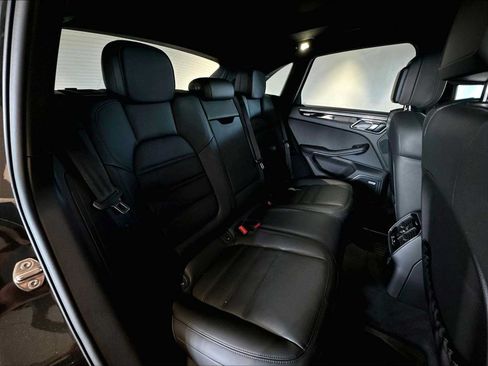 New 2026 Porsche Macan AWD/4WD image 29