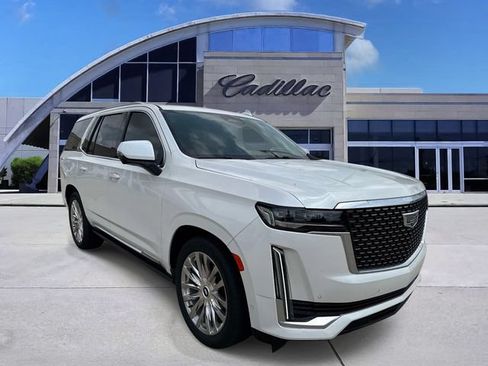 Used 2021 Cadillac Escalade Premium Luxury w/ Driver Assist Tech Package RWD image 3