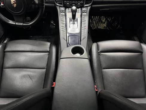 Used 2012 Porsche Panamera 4 image 20