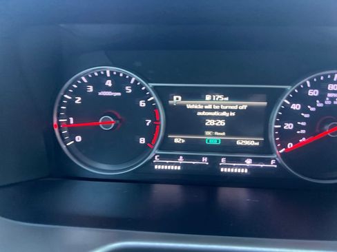 Used 2022 Kia Sorento SX AWD/4WD image 11