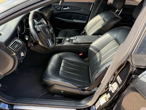 Used 2014 Mercedes-Benz CLS 550 image 12