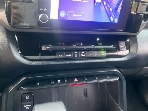 Used 2026 Toyota Tundra SR image 32