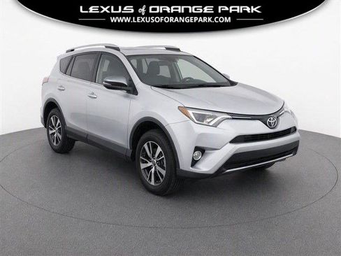 Used 2016 Toyota RAV4 XLE FWD image 1
