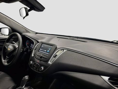 Used 2017 Chevrolet Malibu LS FWD image 23