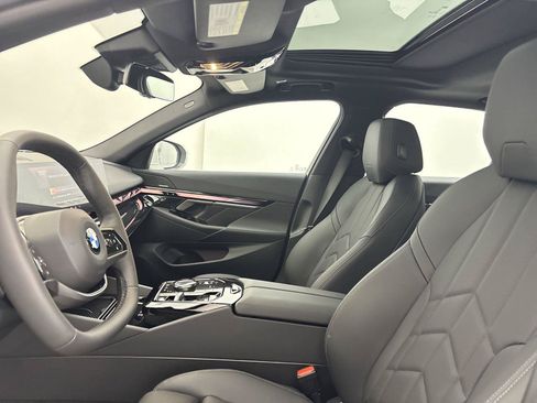 New 2027 BMW 530i xDrive w/ Premium Package AWD/4WD image 24