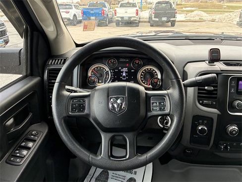 Used 2018 RAM 2500 Tradesman w/ Chrome Appearance Group image 20