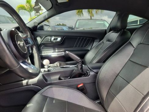 Used 2021 Ford Mustang GT Premium w/ GT Performance Package RWD image 16