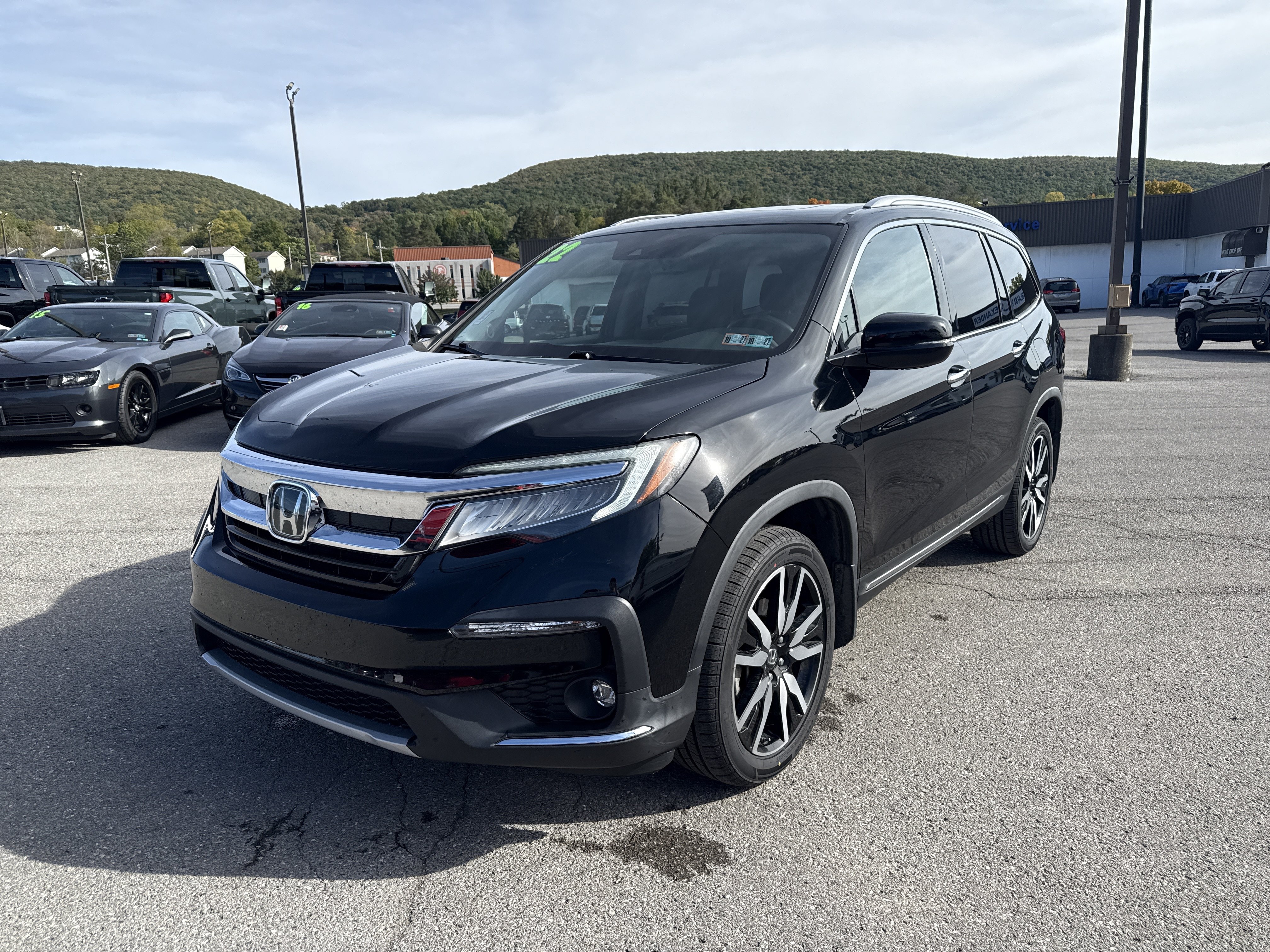 Used 2022 Honda Pilot Touring image 9